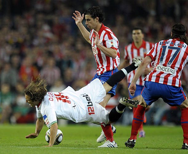 支柱角色 支柱角色