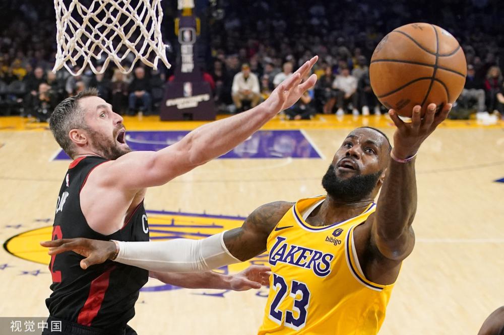 体现了他们 体现了他们