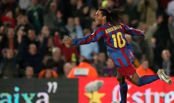 场比赛中皇 场比赛中皇