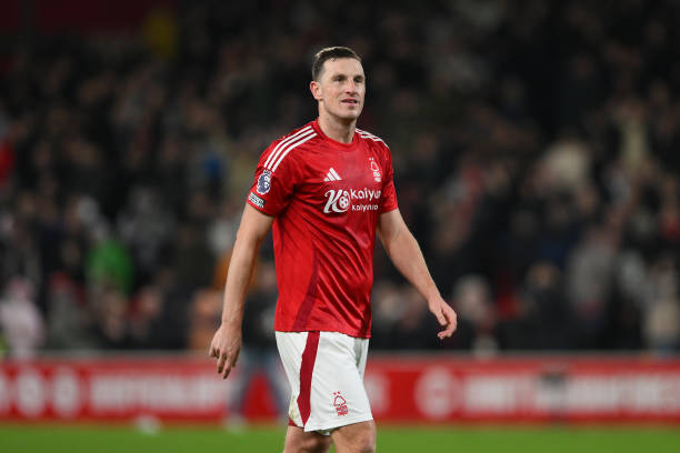 普遍認為裁 普遍認為裁